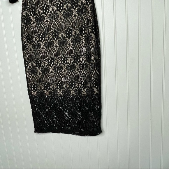 Almost Famous Lace 3/4 Sleeve Bodycon Dress - Picture 3 of 7